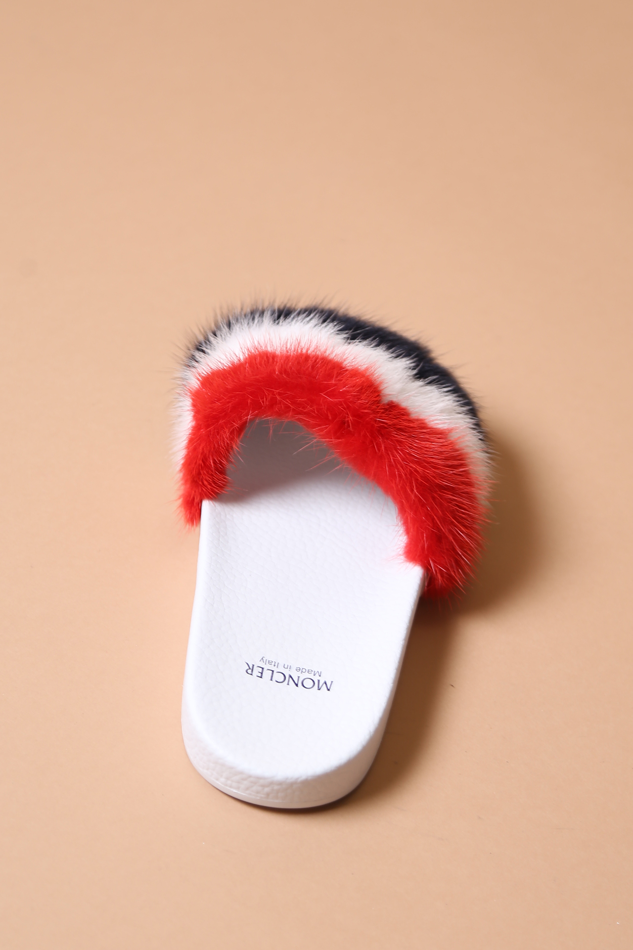 Moncler, Slippers